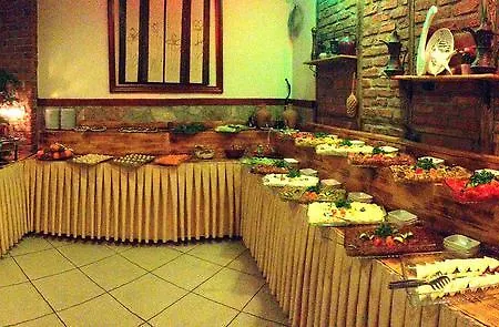 Gunay 4*